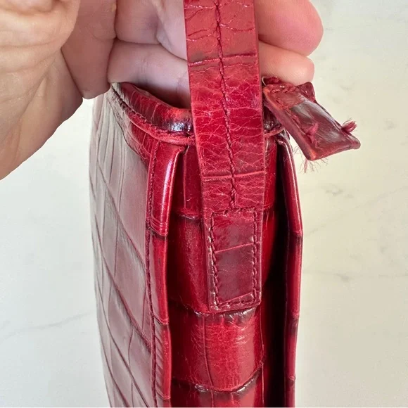 Monsac Red Croc Embossed Leather Shoulder Bag w/ Dust Bag - gently used❤️ - Picture 7 of 12